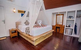 Sanghyang Bay Villas